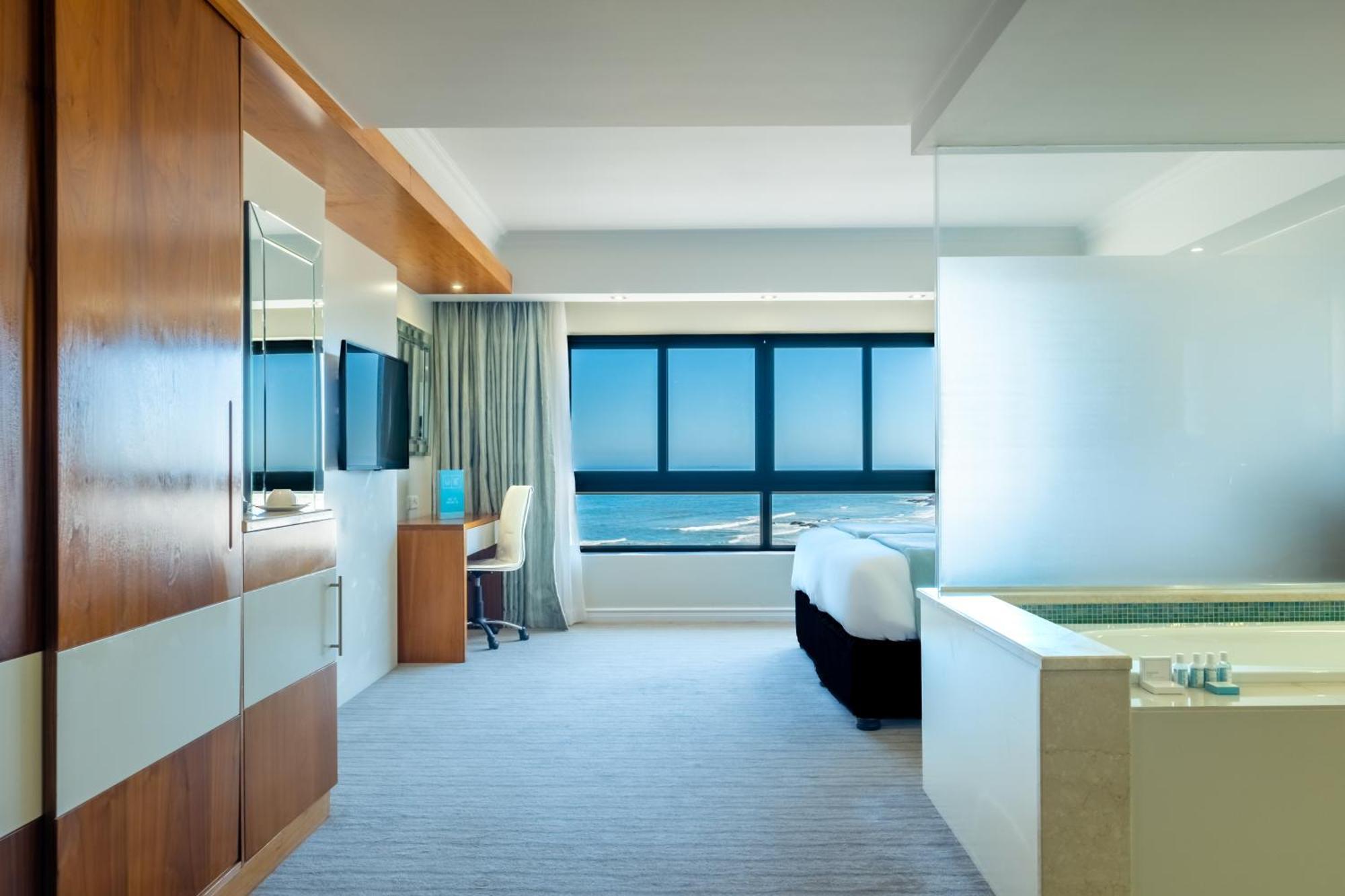 Blaauwberg Beach Hotel Bloubergstrand Exteriér fotografie