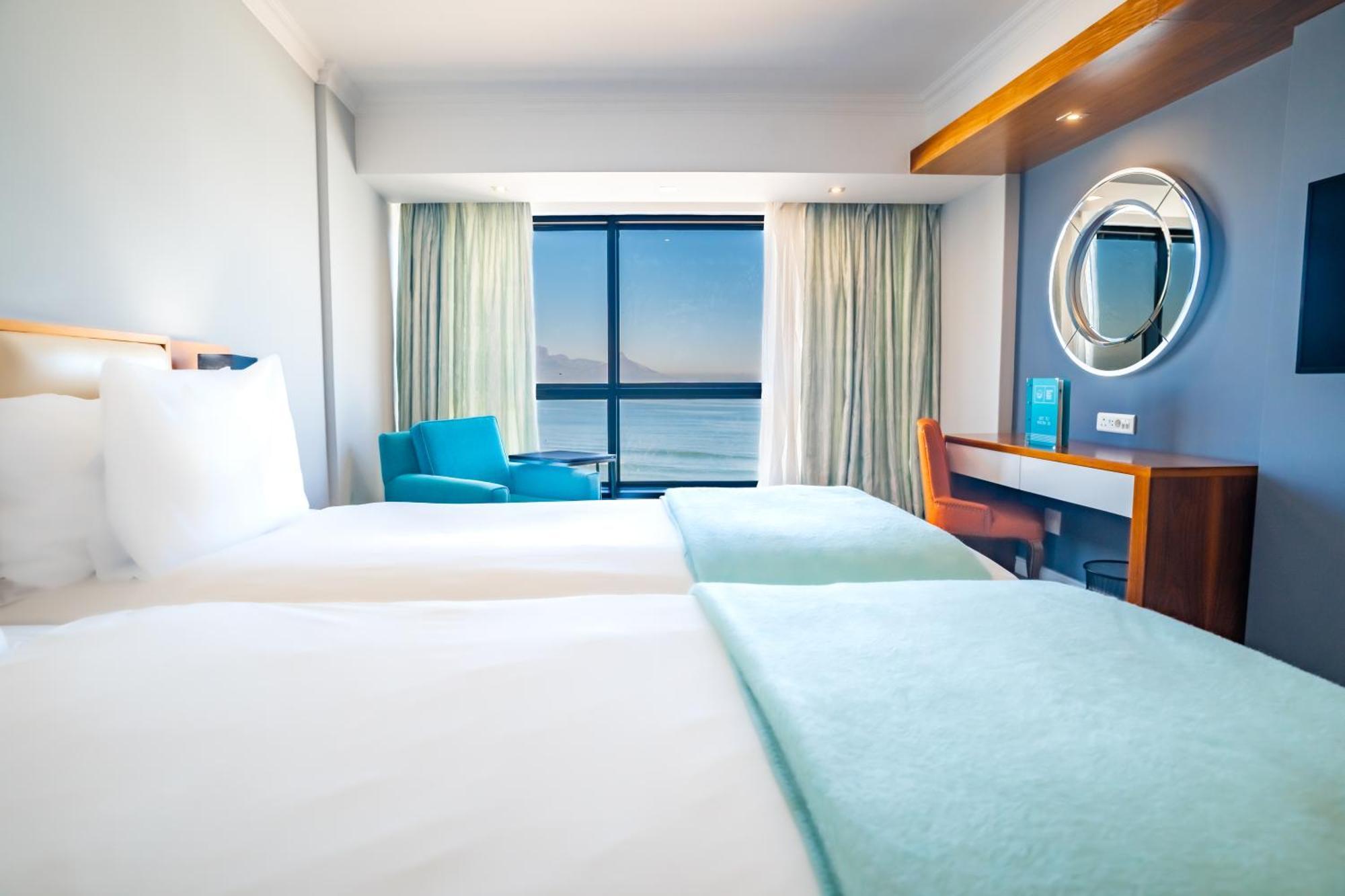 Blaauwberg Beach Hotel Bloubergstrand Exteriér fotografie