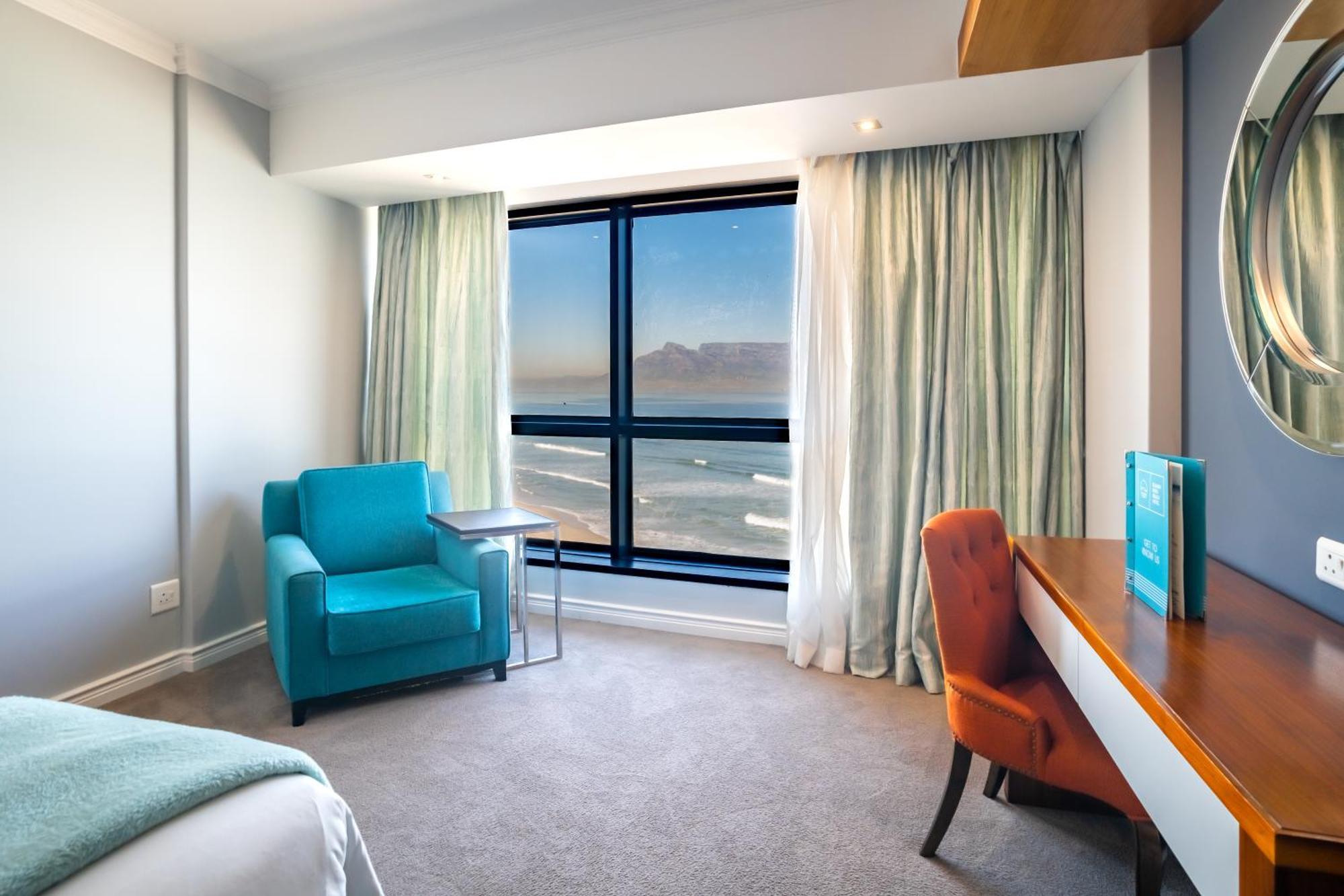 Blaauwberg Beach Hotel Bloubergstrand Exteriér fotografie